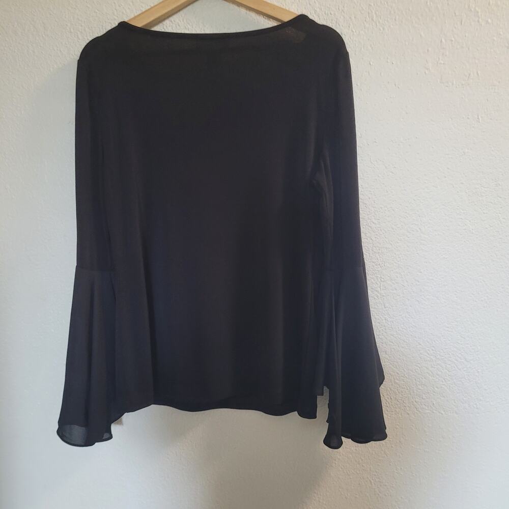 Carmen Marc Valvo Top Women's M Black Bell Sleeve Tunic Career Wear  Pullover‎